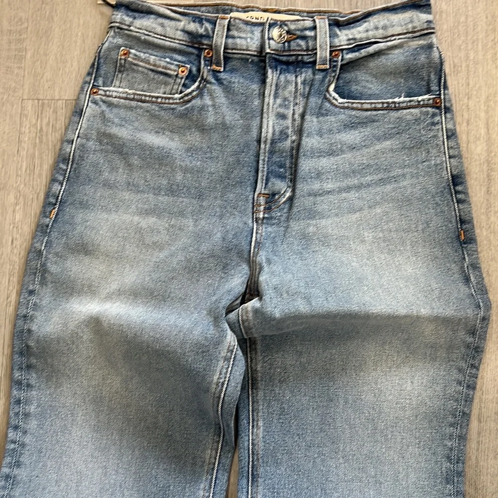 GRLFRND NWT Cassidy Jeans straight high La brea rise 26 stretchy - Picture 7 of 10